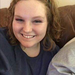 Meet your Posher, Annie